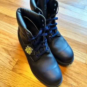 Timberland | Shoes | Limited Edition Mens Blue Honey Bee  display picture 1